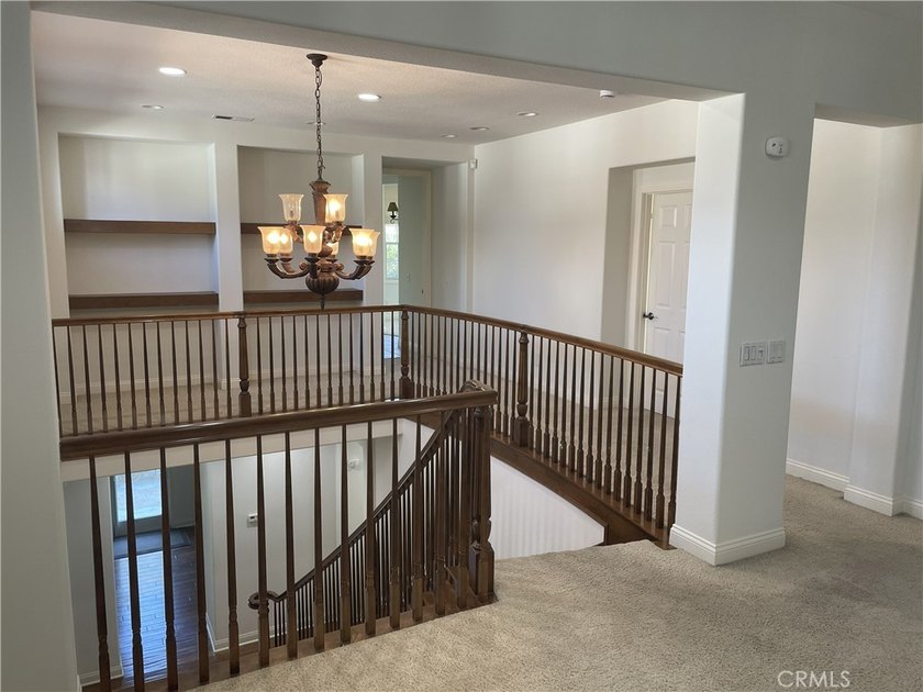 Welcome to 26958 Timberline Terrace in the desirable gated - photo 27