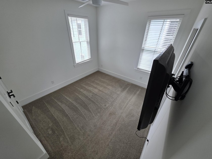 OPEN HOUSE 7/18 11am-1pm - Custom built home in 2022 has 4 - photo 28