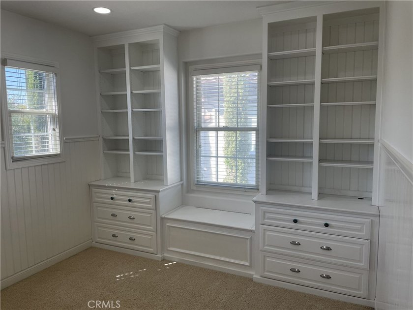 Welcome to 26958 Timberline Terrace in the desirable gated - photo 29