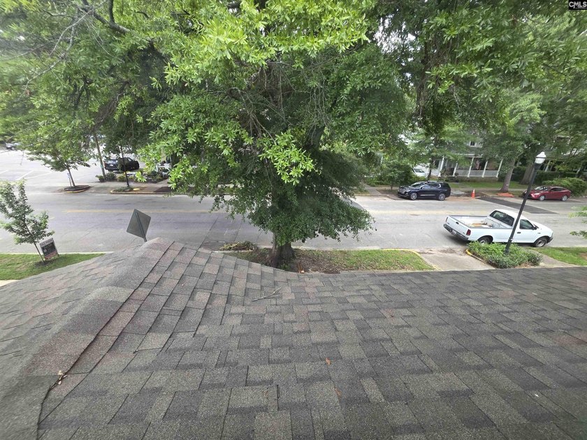 OPEN HOUSE 7/18 11am-1pm - Custom built home in 2022 has 4 - photo 34