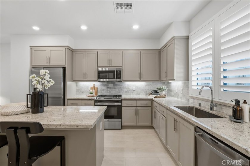 New Price Adjustment - Exceptional Value for this Model. One of - photo 9