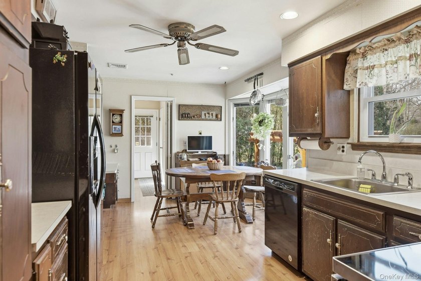 Located in one of the most desirable neighborhoods within the - photo 12