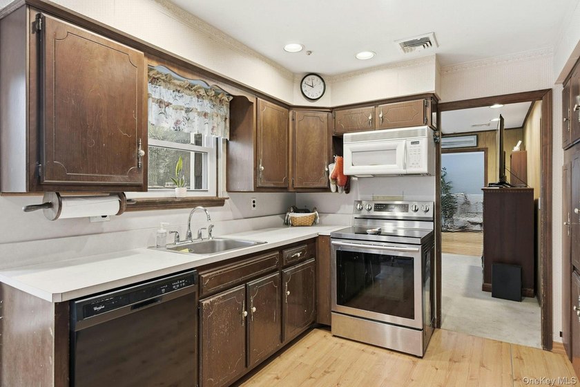 Located in one of the most desirable neighborhoods within the - photo 13