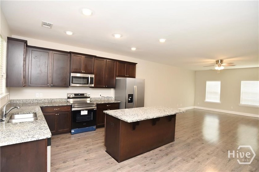 MOVE-IN READY AND FULL OF CHARM! Welcome to this beautifully - photo 8