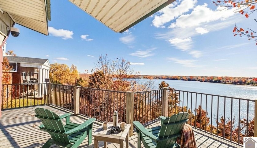 Spectacular views. Prime marina location. Investor-ready - photo 11