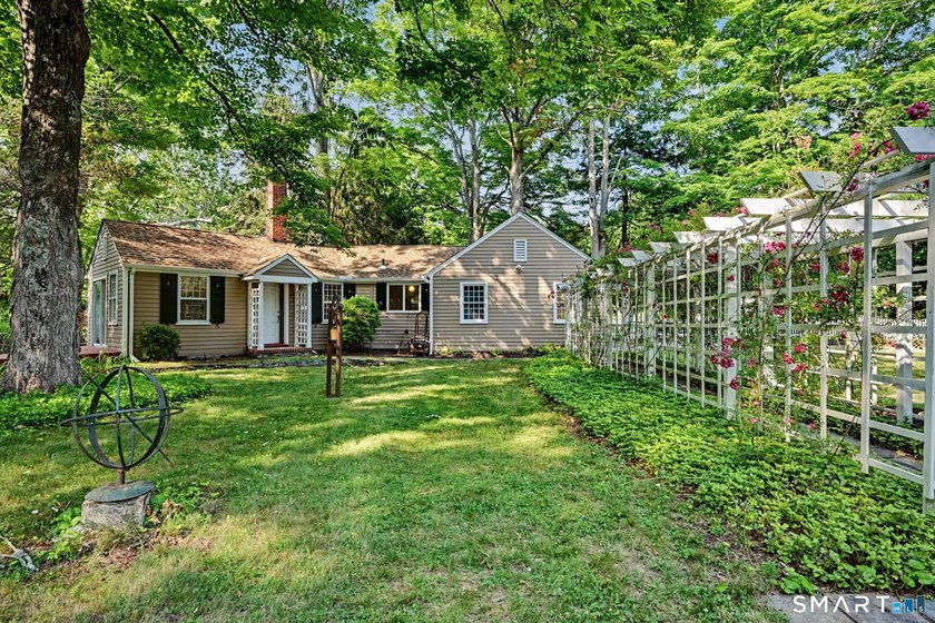 Revive a bygone era in this enchanting circa 1924 estate - photo 22