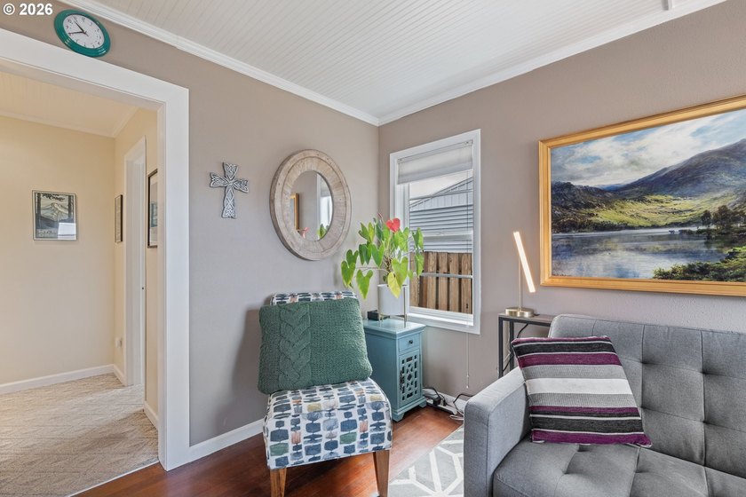 Coastal Charm in the Heart of Rockaway Beach! Welcome to your - photo 8
