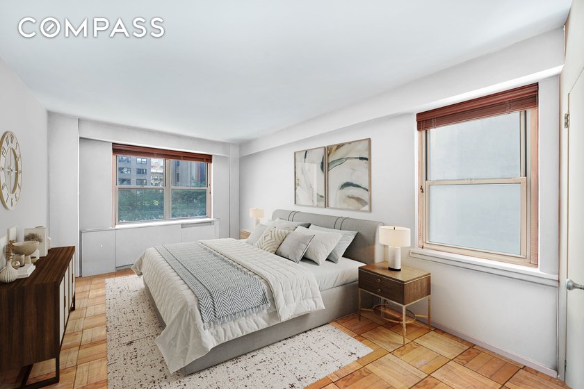 80 East End Avenue, 3HJ is a spacious and versatile apartment - photo 10