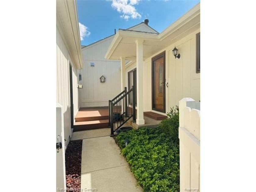 *********OFFER ACCEPTED -OPEN HOUSE SCHEDULED FOR SUN JULY 26 IS - photo 6