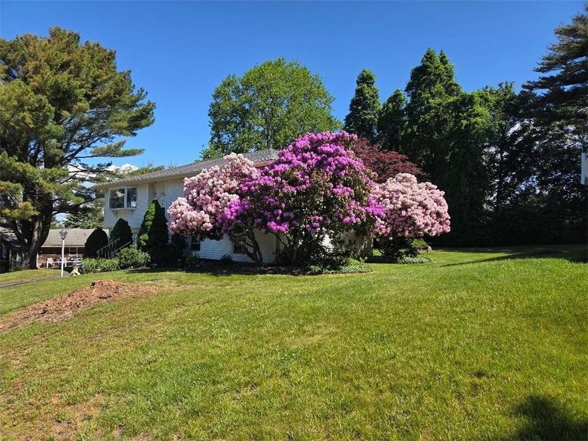 Sunfilled home located on the west side of the island in - photo 29
