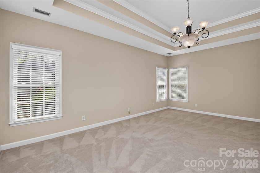 Welcome home to this pristine, one-owner full brick residence - photo 20