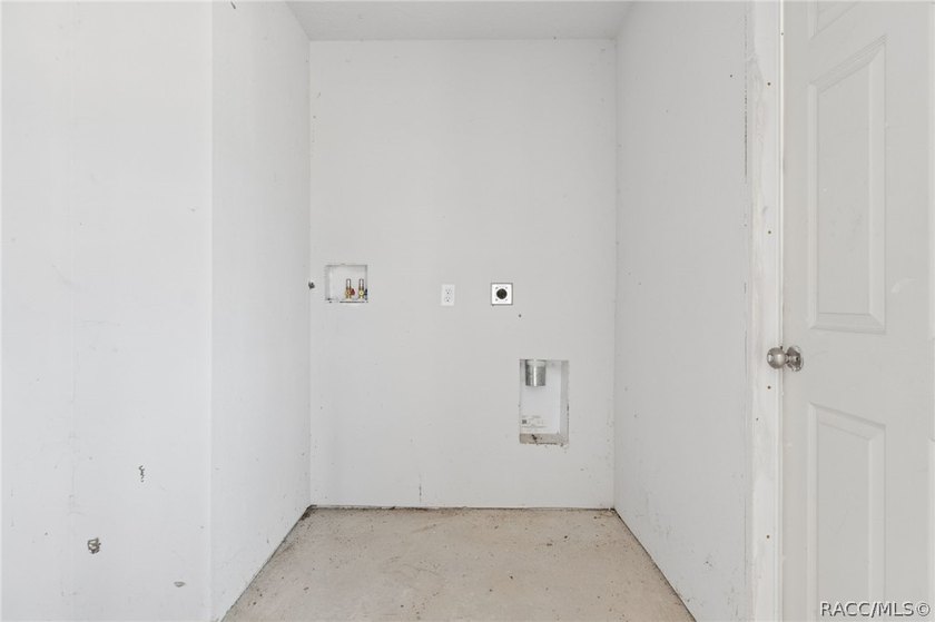 Investor opportunity in the growing community of Inverness - photo 32