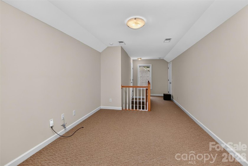 Welcome home to this pristine, one-owner full brick residence - photo 37