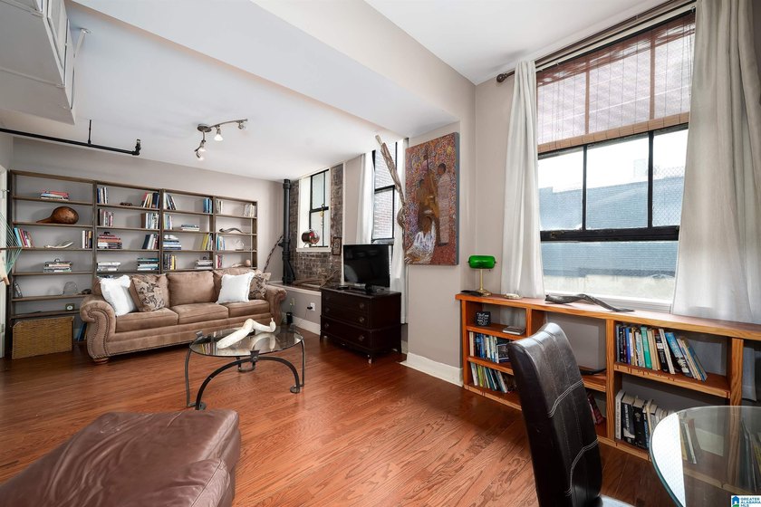 Why keep paying rent when you could own in the heart of - photo 3