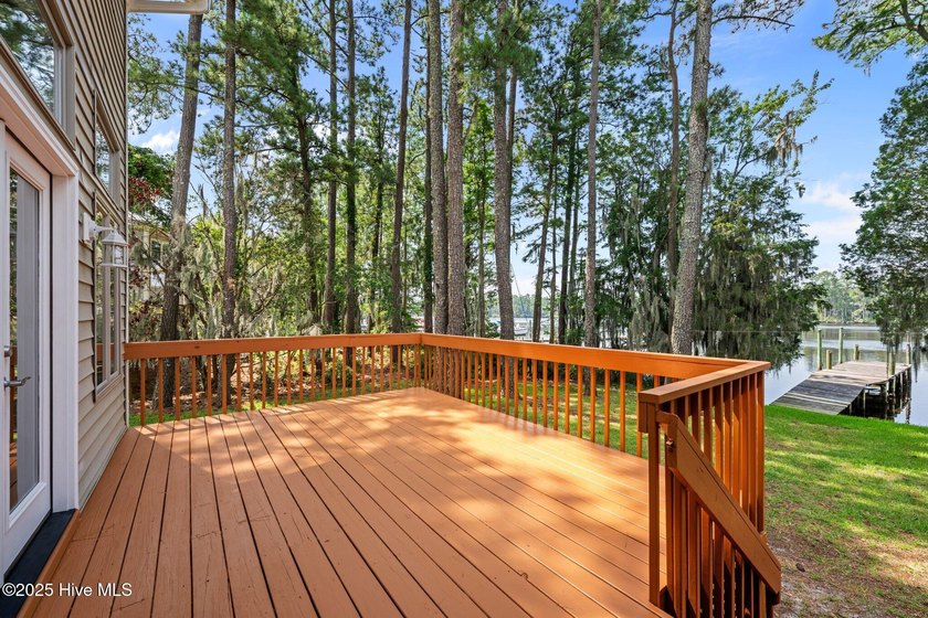 Don't miss this rare opportunity to own a waterfront home with a - photo 15