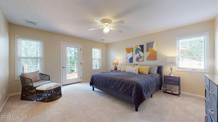 Don't miss this rare opportunity to own a waterfront home with a - photo 19