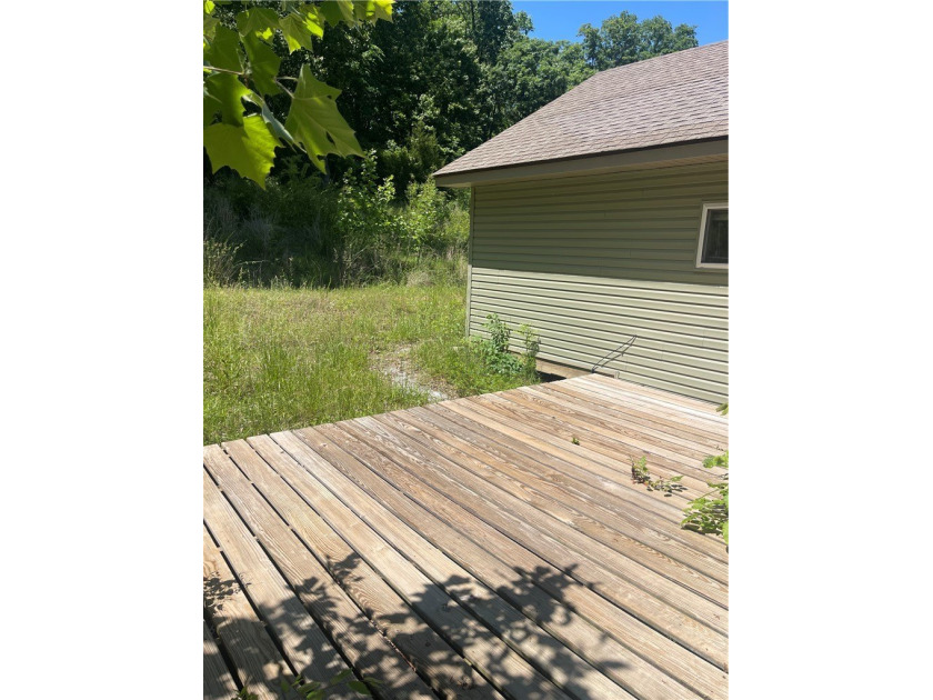 Charming 3-Bedroom home on 3 Acres - Lake Sequoyah Area! Nestled - photo 12