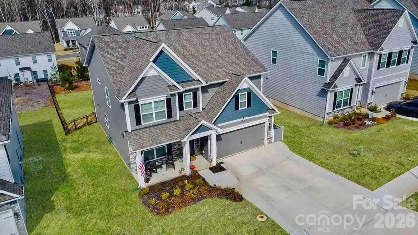 PRICE REDUCTION AND RATE BUY DOWN !!!!This better than new - photo 2