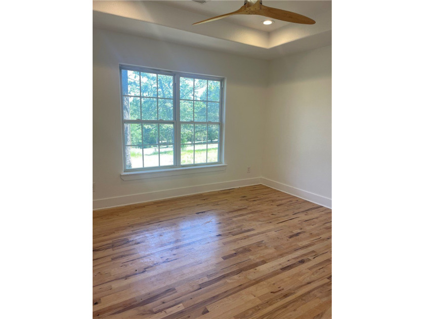 Charming 3-Bedroom home on 3 Acres - Lake Sequoyah Area! Nestled - photo 14
