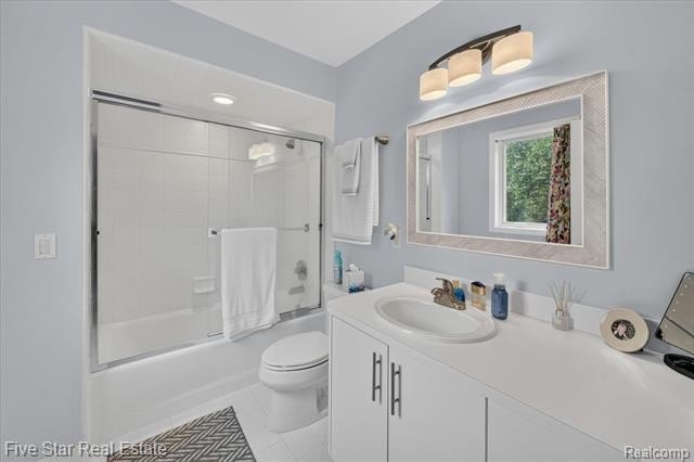 Designed by renowned architect James Kahn, this exceptional - photo 33