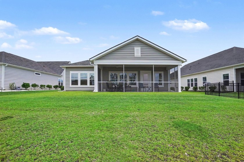 Welcome to this beautifully appointed 3-bedroom, 2-bath home - photo 28
