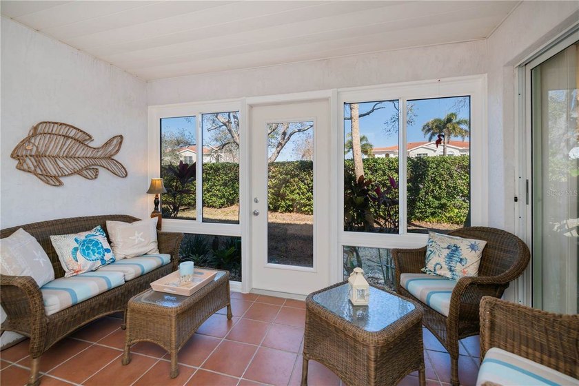 Welcome to this beautifully updated FIRST FLOOR, 2-bedroom - photo 19