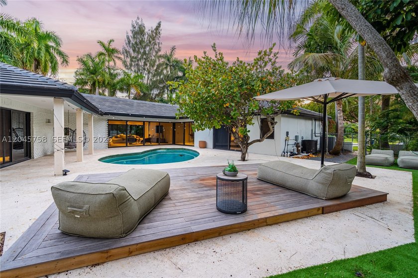 Featured on Netflix's Designing Miami, this fully renovated - photo 43