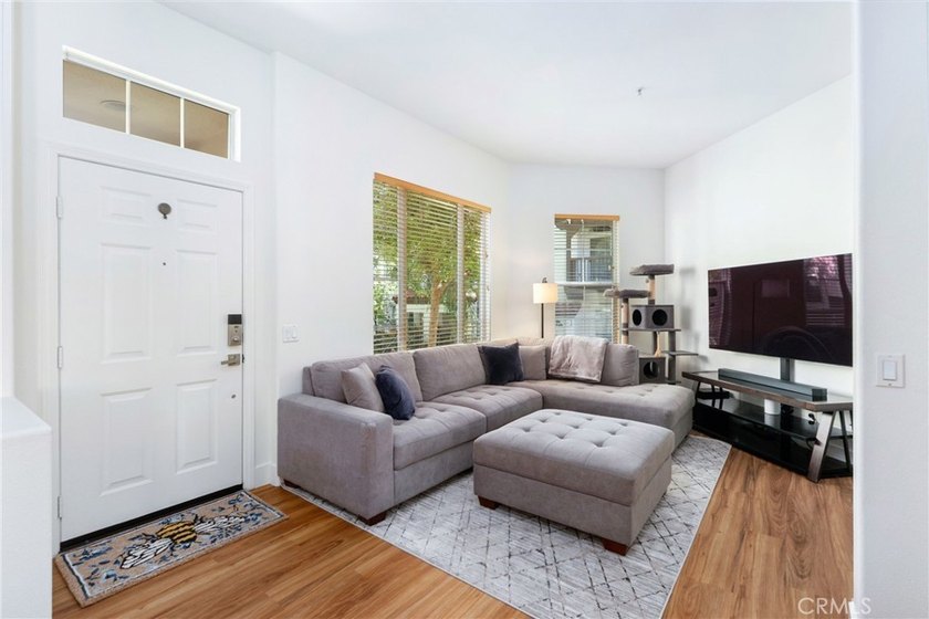 Welcome to this beautifully updated, move-in ready townhouse - photo 6