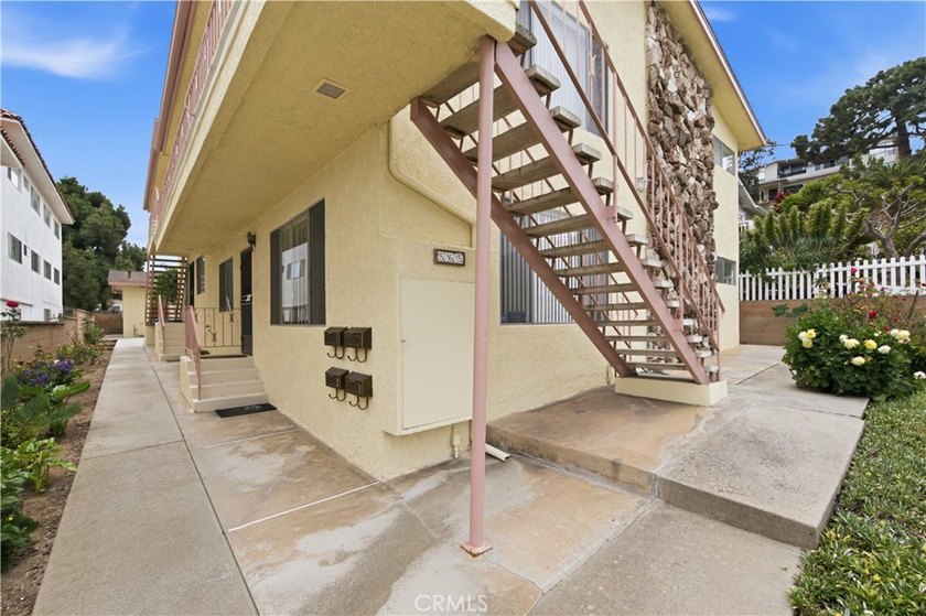 First time on the market in over 50 years! Nestled in the highly - photo 3
