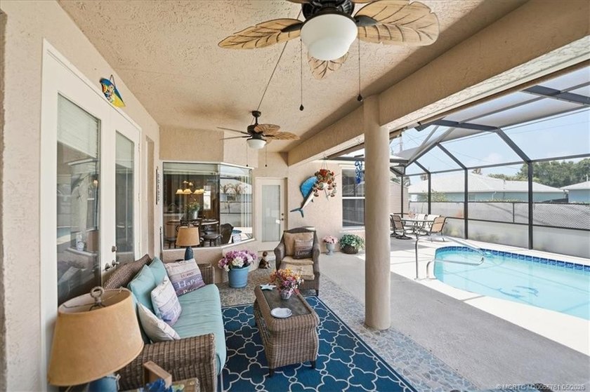 Welcome to this stunning 3 bedroom, 2.5 baths POOL home at - photo 12