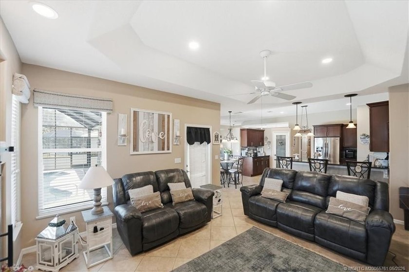 Welcome to this stunning 3 bedroom, 2.5 baths POOL home at - photo 36