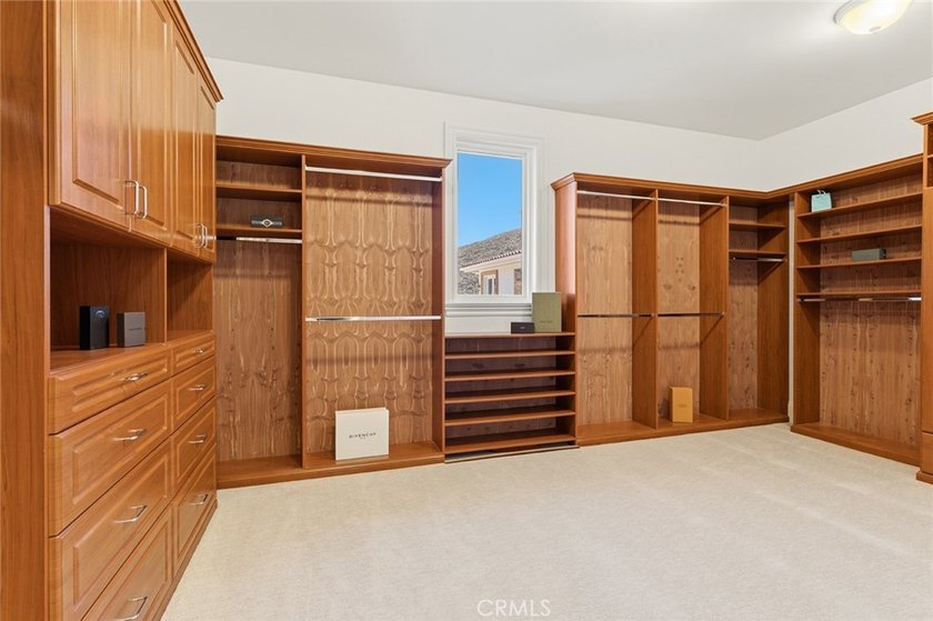 Nestled within the prestigious North Ranch Country Club Estates - photo 43