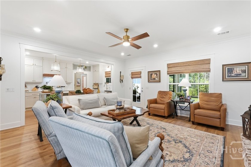 Refined Lowcountry living in Richmond Hill's gated Waterways - photo 6