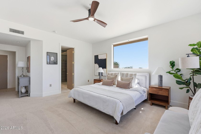 Beautifully renovated condo perfectly located in Troon Golf - photo 23