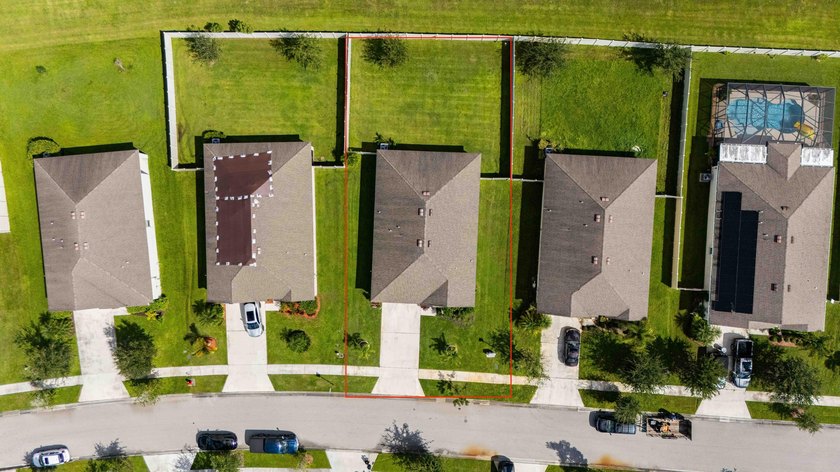 Welcome to Cobblestone! This beautiful 3 bedroom, 2 bathroom - photo 31