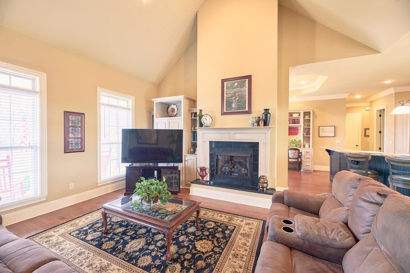 Southern charm meets peaceful country living. Built in 2007 - photo 32