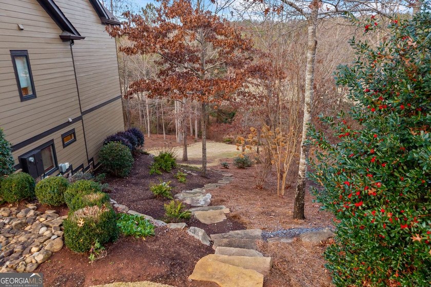 Experience refined living in this exceptional 4,630 sq ft - photo 8
