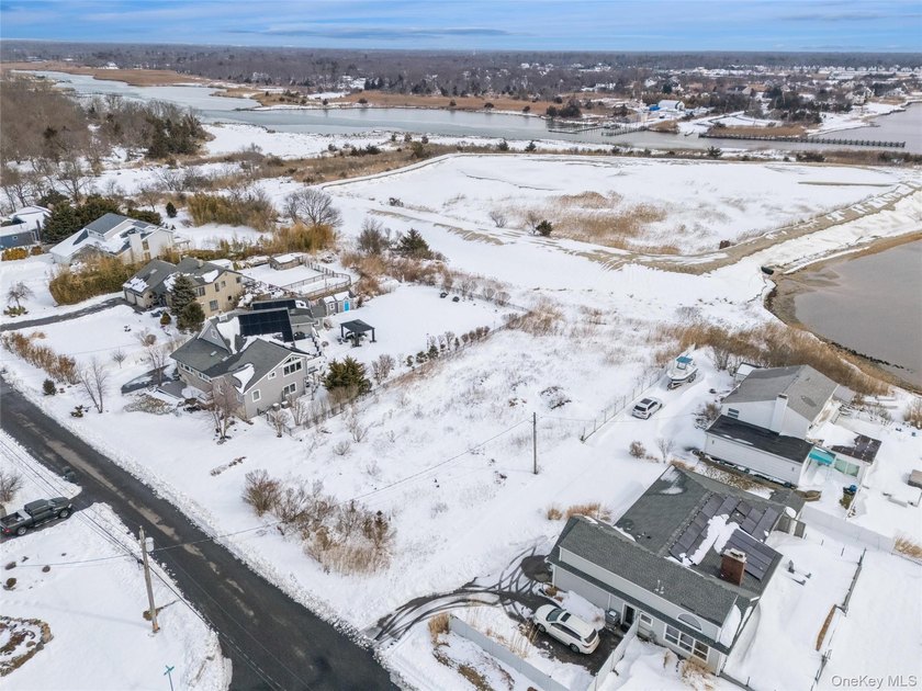 Build your coastal masterpiece on this rare, unique parcel - photo 13
