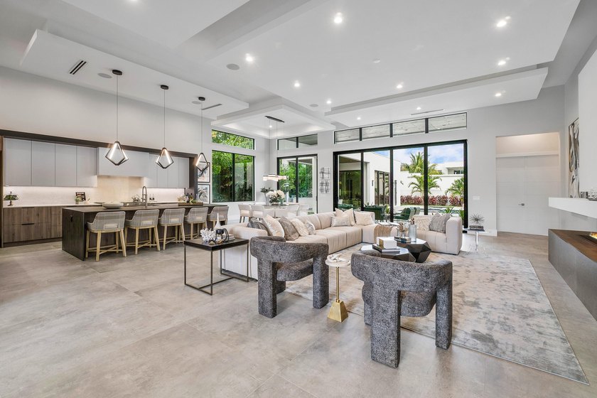 Last chance to customize this one story home with a completely - photo 4