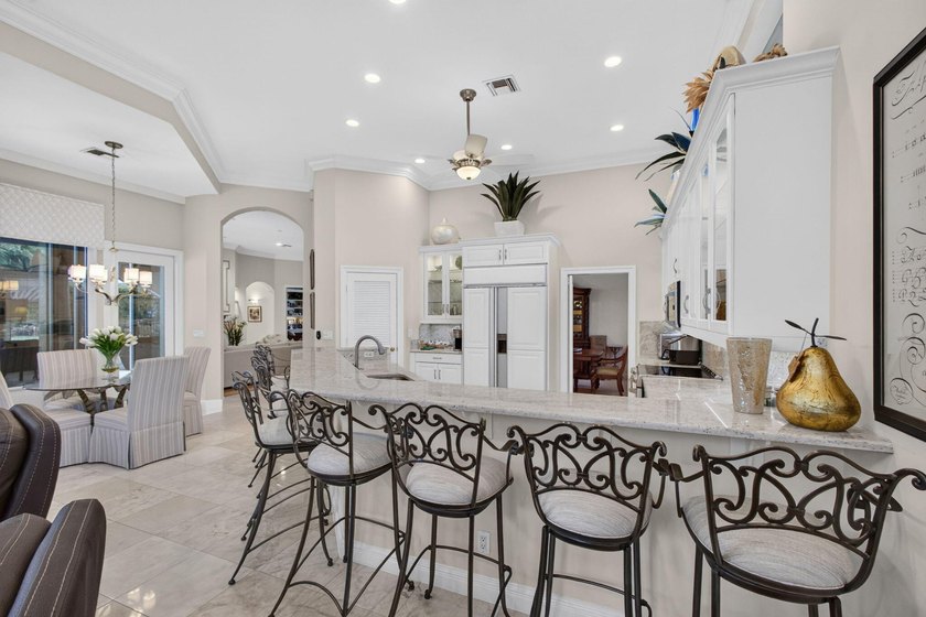 Exceptional estate pool home privately nestled along the 5th - photo 27
