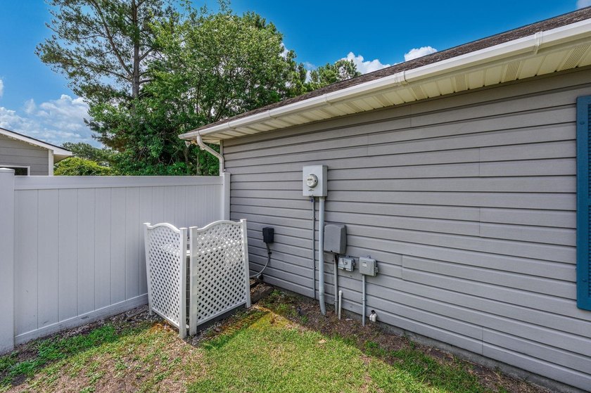 NO HOA, a fenced backyard overlooking the pond, and an updated - photo 36