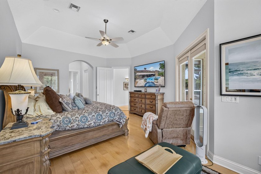 Exceptional estate pool home privately nestled along the 5th - photo 40