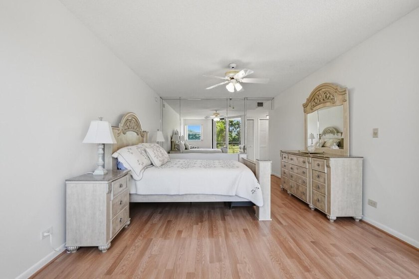 Beautiful 2nd floor 2-bedroom, 2-bath condo in Senior Community - photo 42