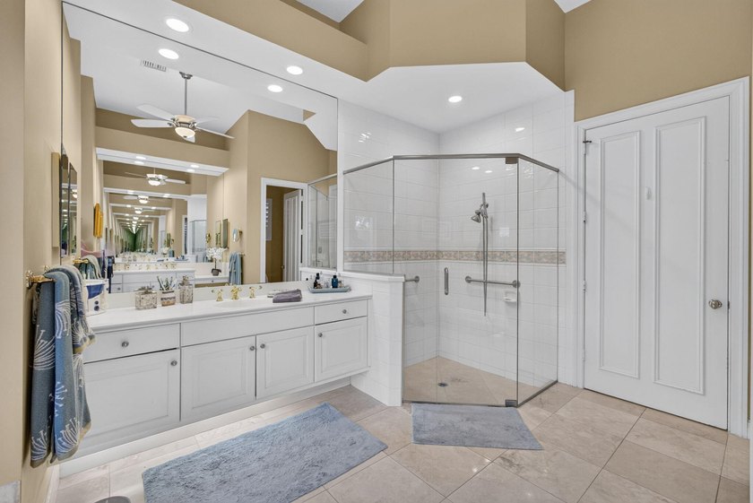 Exceptional estate pool home privately nestled along the 5th - photo 44