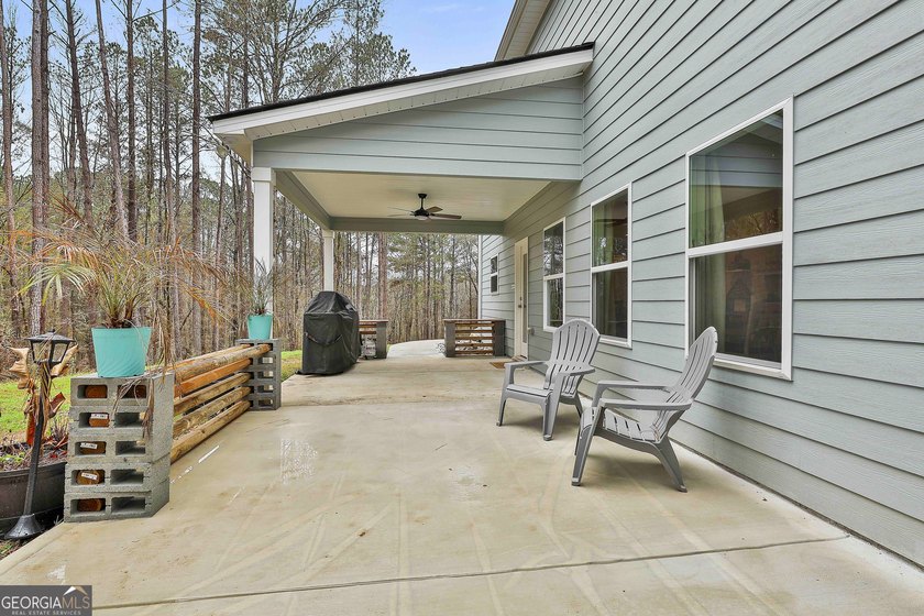Escape the ordinary and discover serene living on over 10 acres - photo 40
