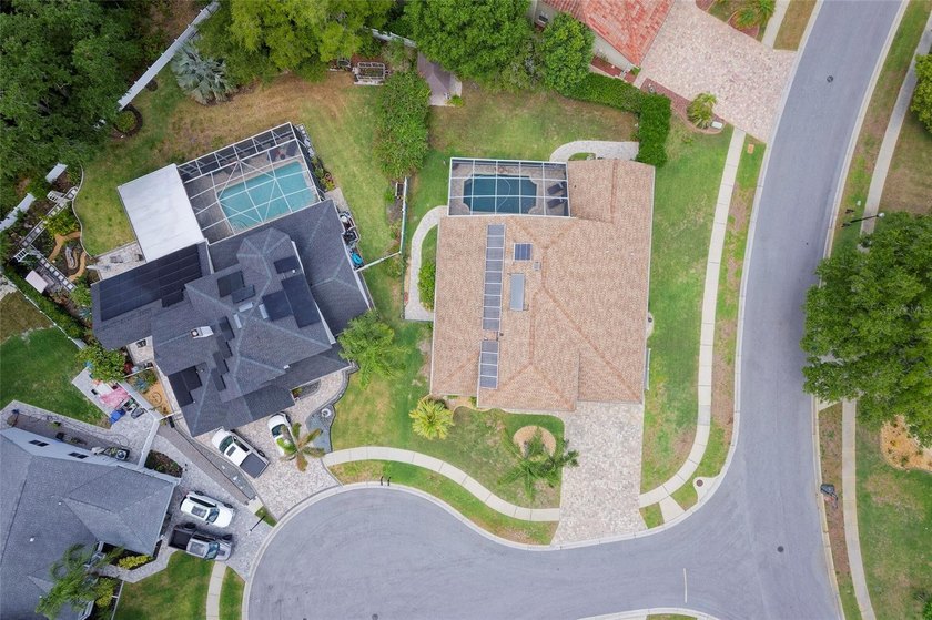 Welcome home to this stunning 4-bedroom + office, 3-bath, 2-car - photo 50