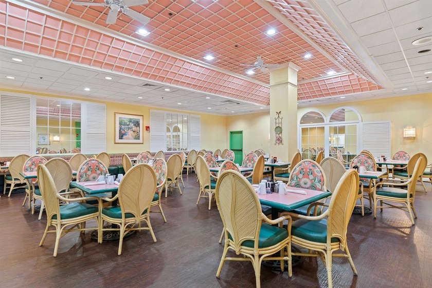 Beautiful wood flooring upgraded per resort standards. Queen - photo 18