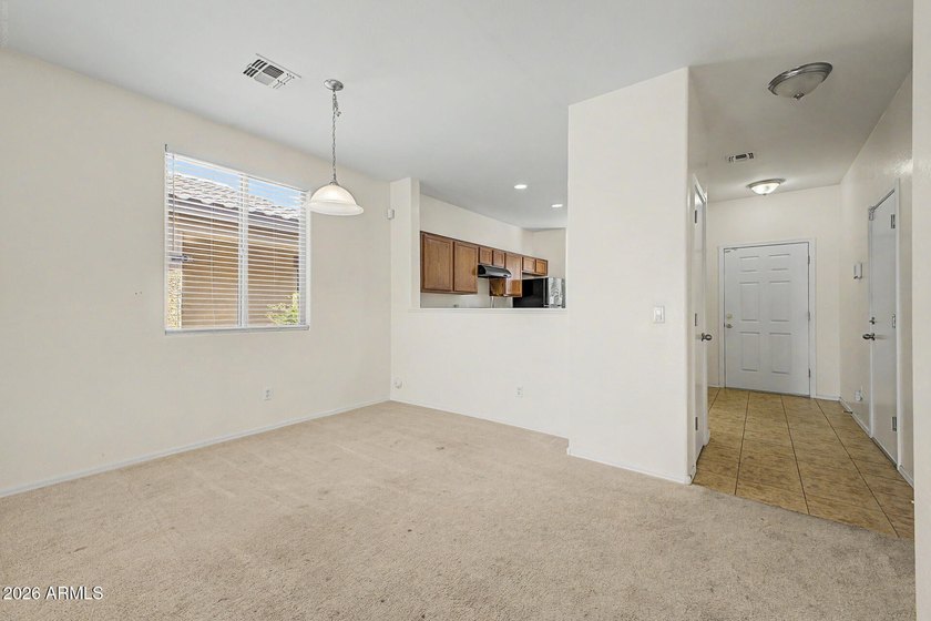 Welcome to this charming, move-in-ready residence in Trailside - photo 5