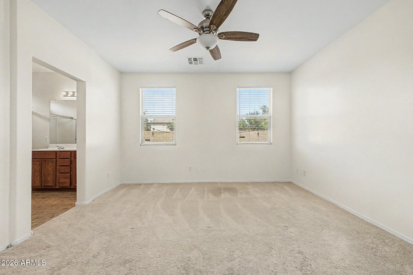 Welcome to this charming, move-in-ready residence in Trailside - photo 6