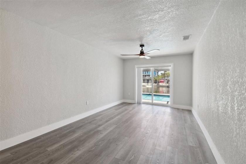 Welcome to your waterfront life; this spectacular 3 bedroom, 2 - photo 11